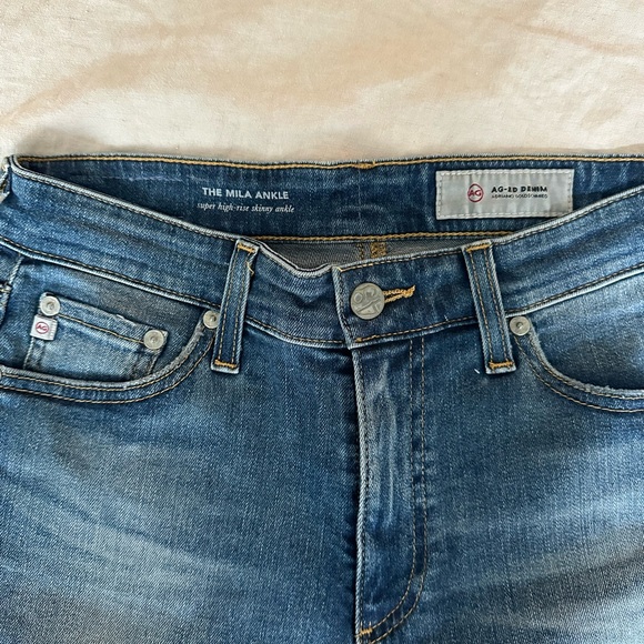 AG The Mila ankle super high rise skinny ankle jeans in size 27. - Picture 6 of 7
